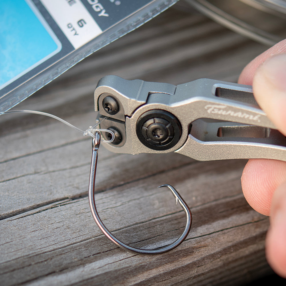 TSUNAMI ALUMINUM QUICK LINE SNIP W/ LANDYARD