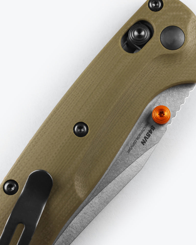 BENCHMADE MINI TAGGEDOUT, AXIS CLIP POINT 15534 GREEN