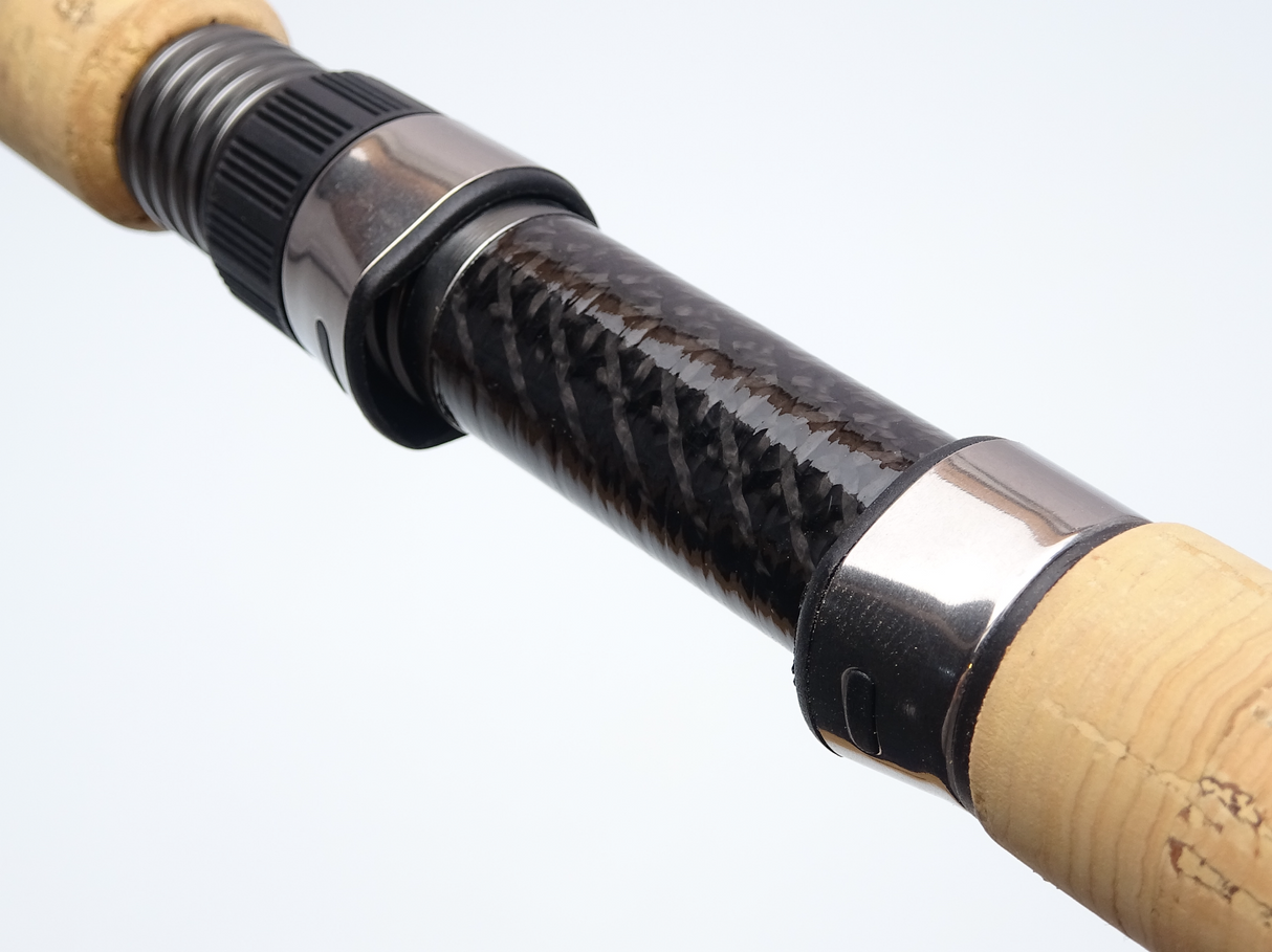 TSUNAMI CARBON SHIELD III SPINNING ROD