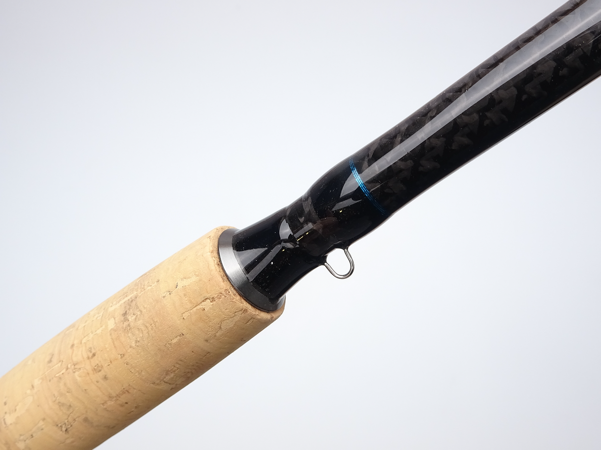 TSUNAMI CARBON SHIELD III SPINNING ROD