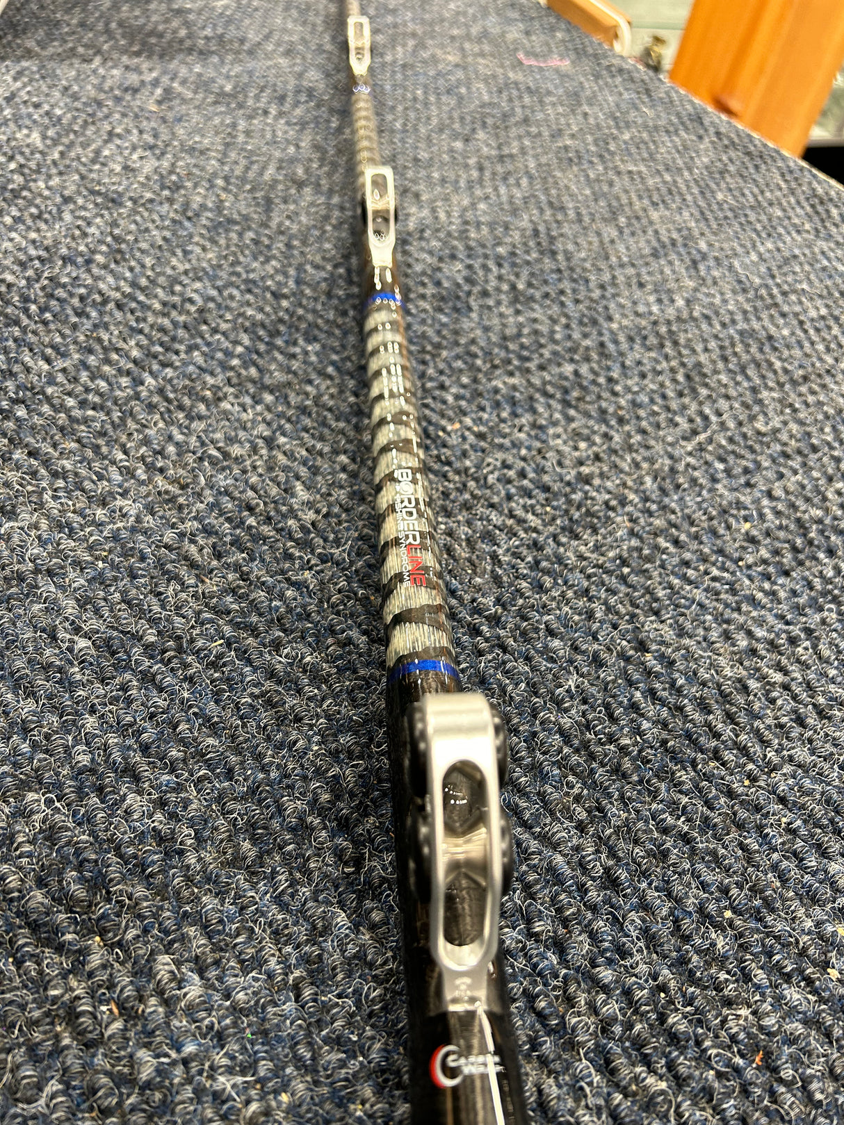 BORDERLINE SWORD ROLLER