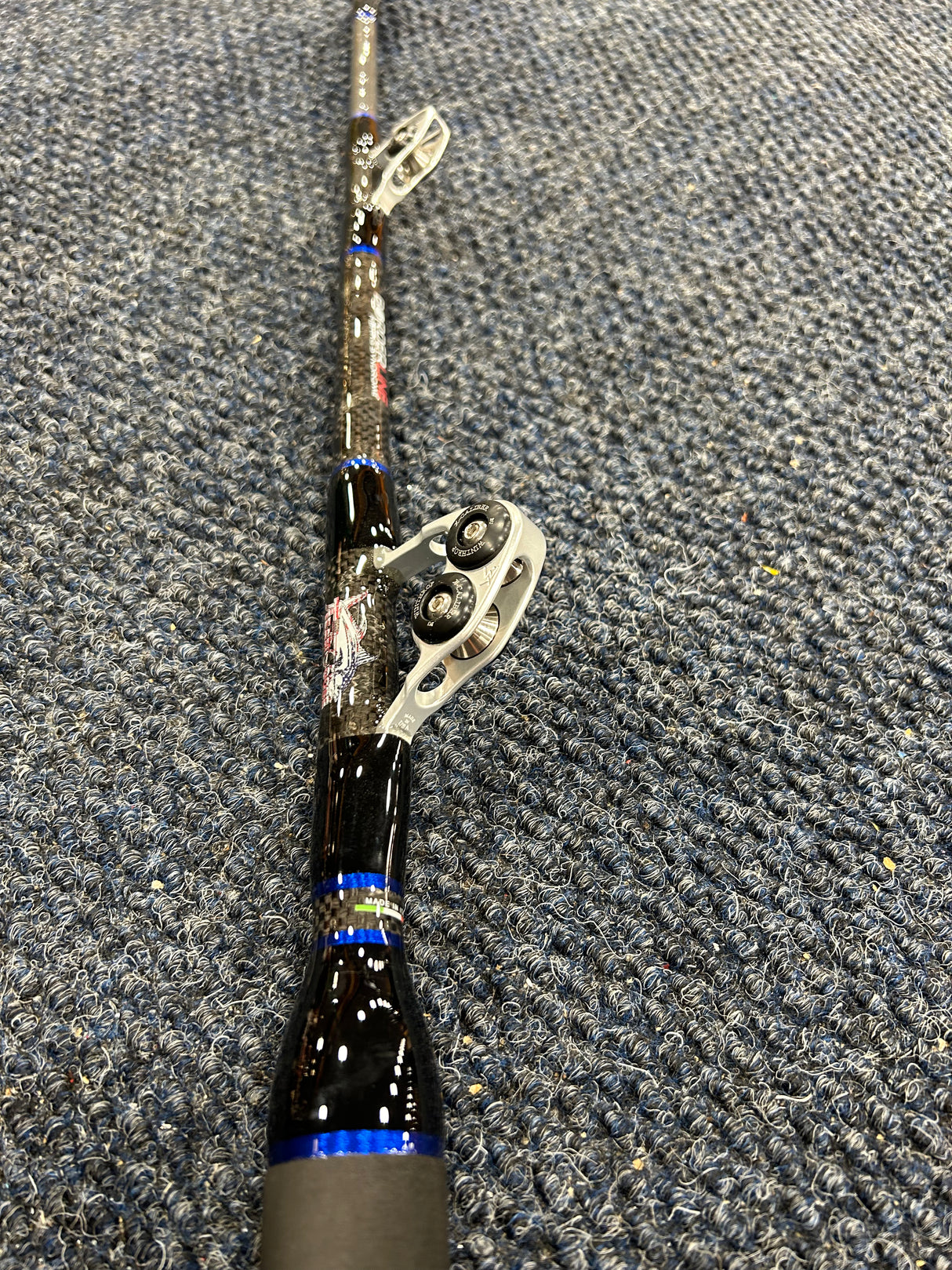 BORDERLINE DNA 16 ROLLER GUIDES