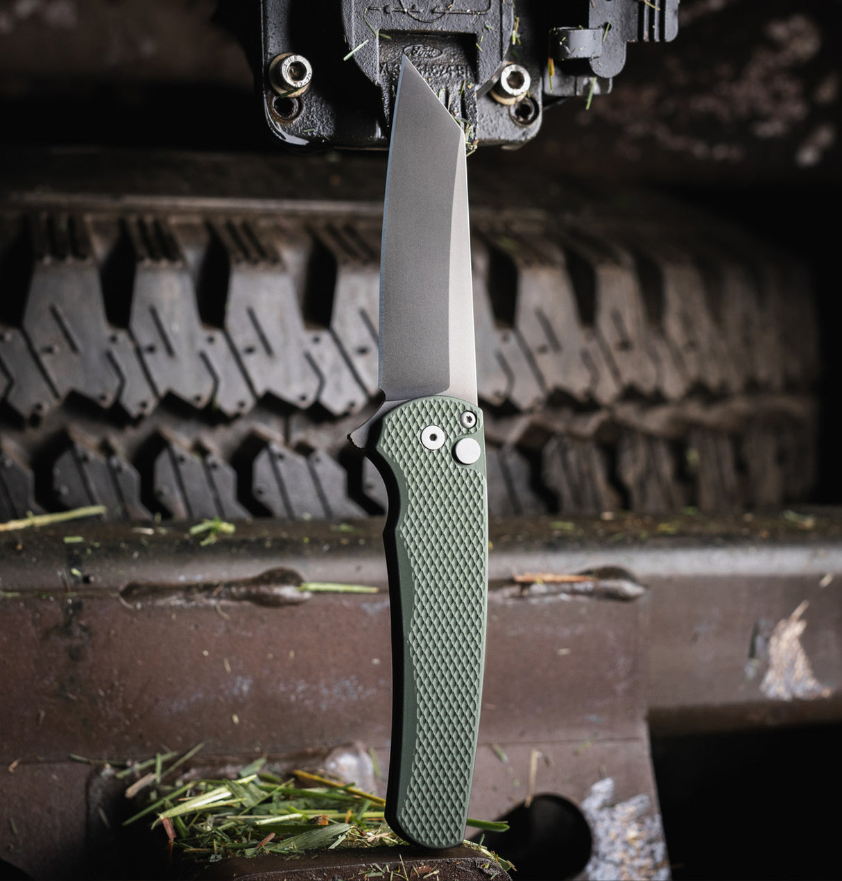 PRO-TECH MALIBU - Textured Green Handle