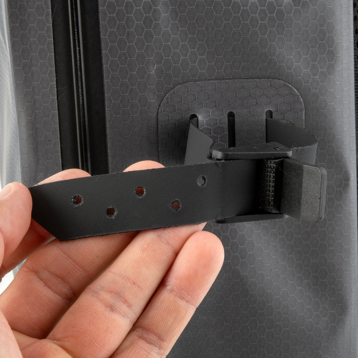 TSUNAMI SALTX WATERPROOF BACKPACK