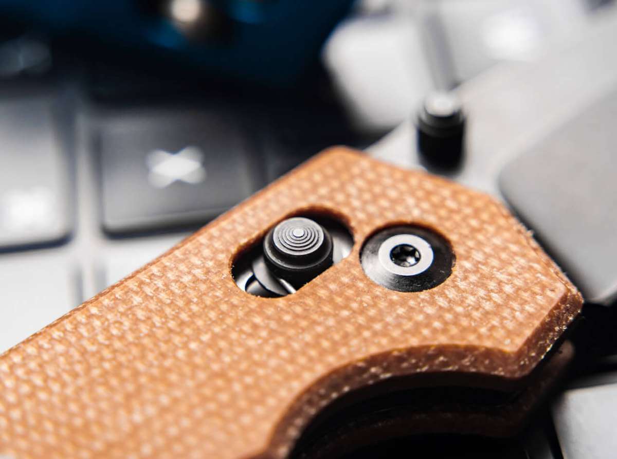 BOKER MAGNUM ROCKSTUB BROWN MICARTA