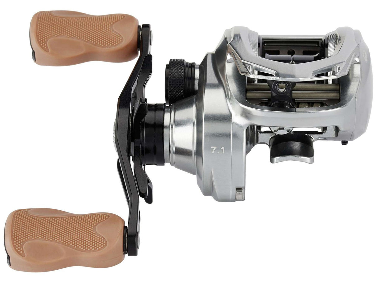 BATES HUNDO RH 7.11 BAITCASTING REEL