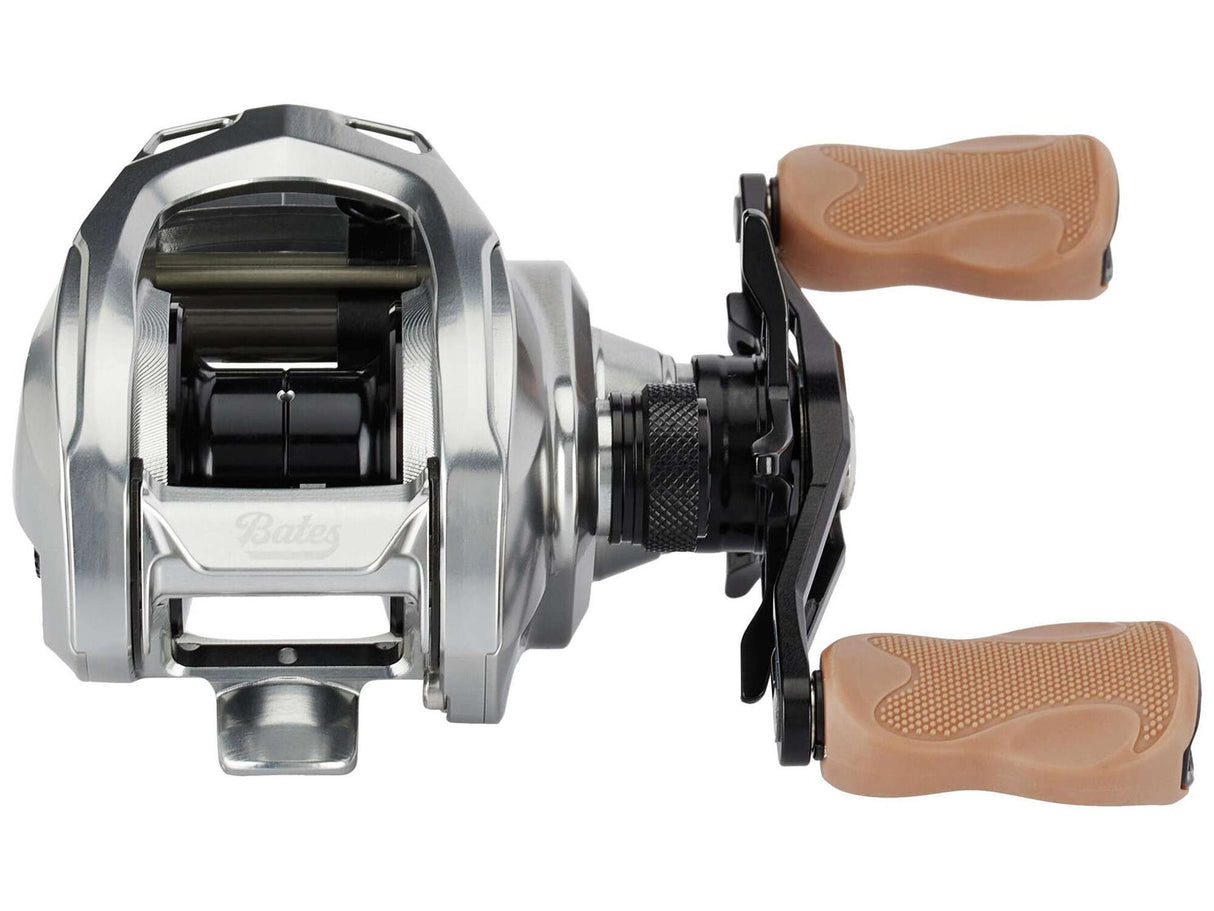 BATES HUNDO RH 7.11 BAITCASTING REEL