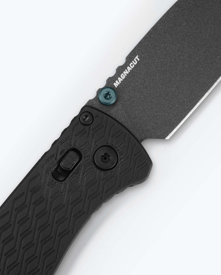 BENCHMADE BUGOUT VAPYR