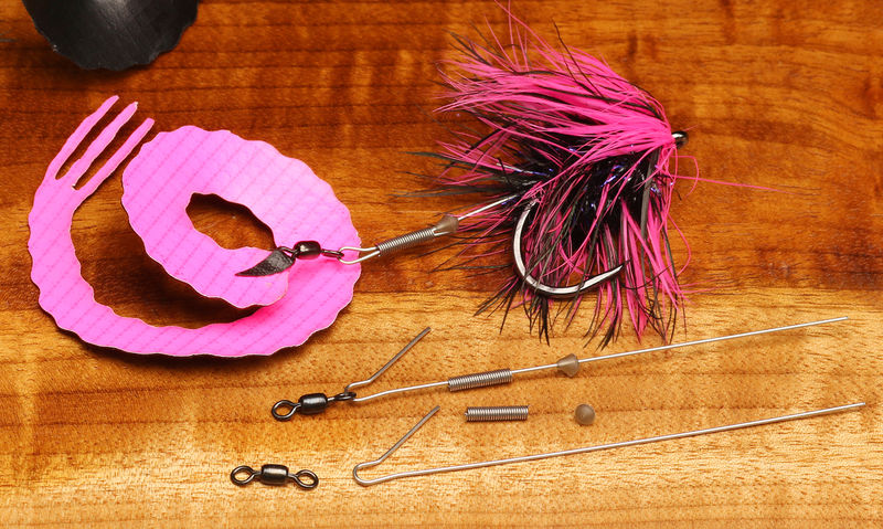 HARELINE MEDIUM GAME FORKED BLING TAILS