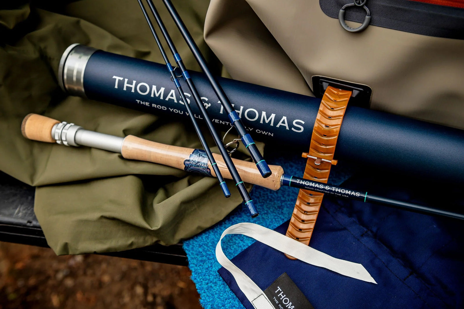 THOMAS & THOMAS SEXTANT W/CERECOIL GUIDES FLY ROD 9'0" 9WT 4PC