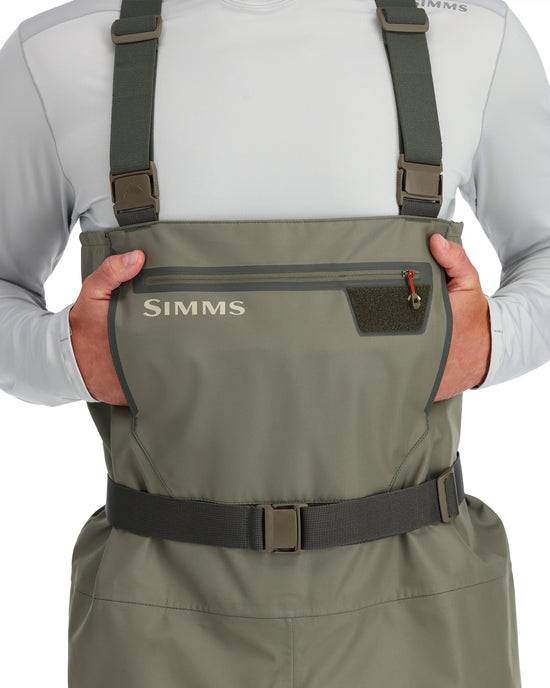 SIMMS MENS TRIBUTARY STOCKINGFOOT