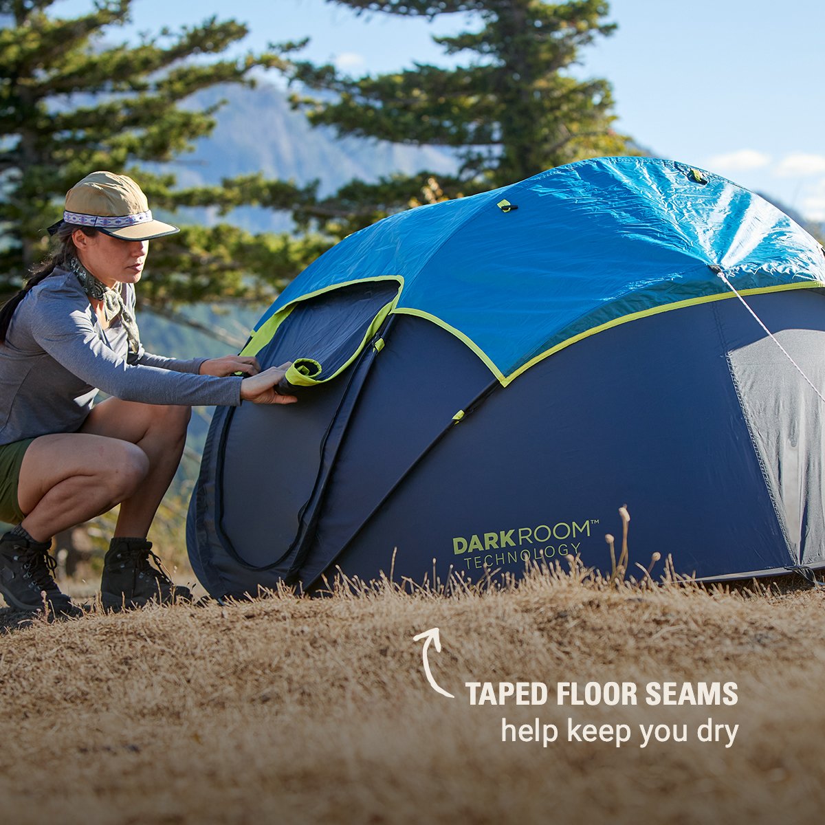 COLEMAN POP-UP TENT 2 PERSON WITH DARK ROOM TECHNOLOGY