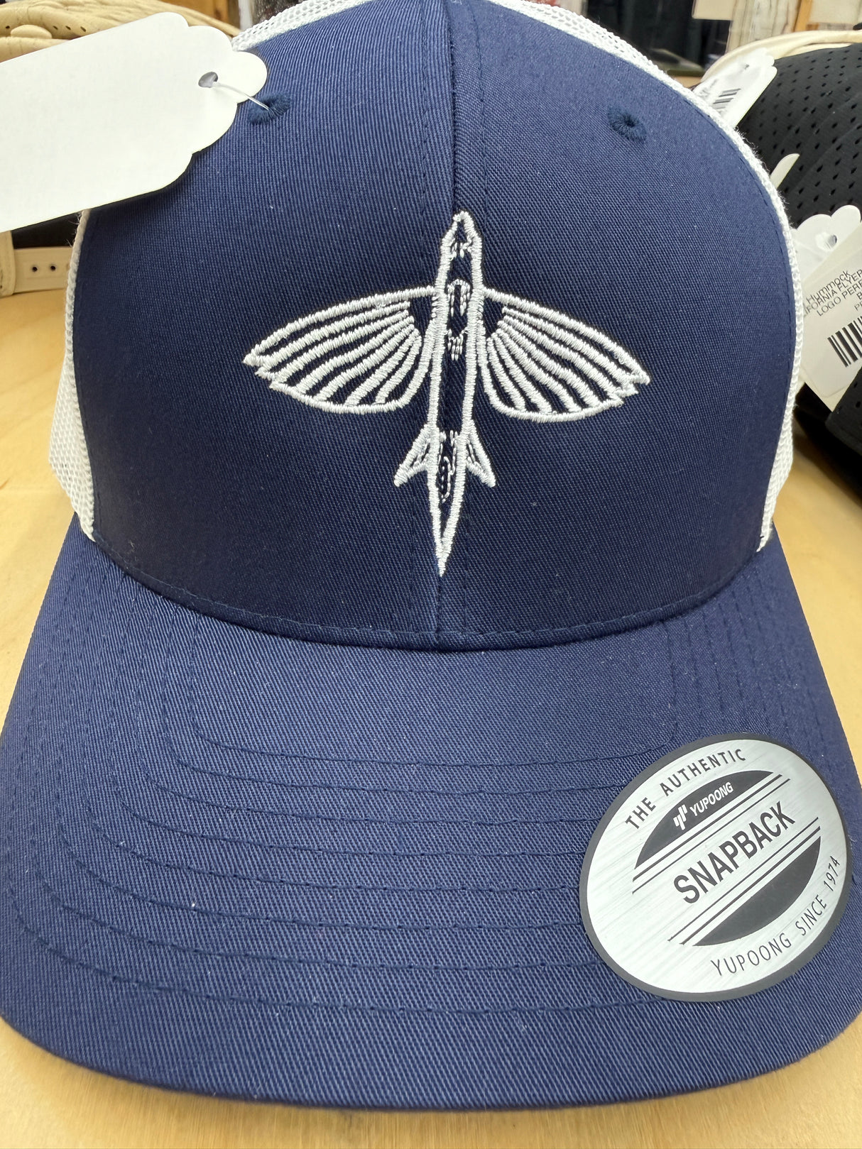 CALIFORNIA FLYER CO. FLYER LOGO NAVY WHITE MESH HAT