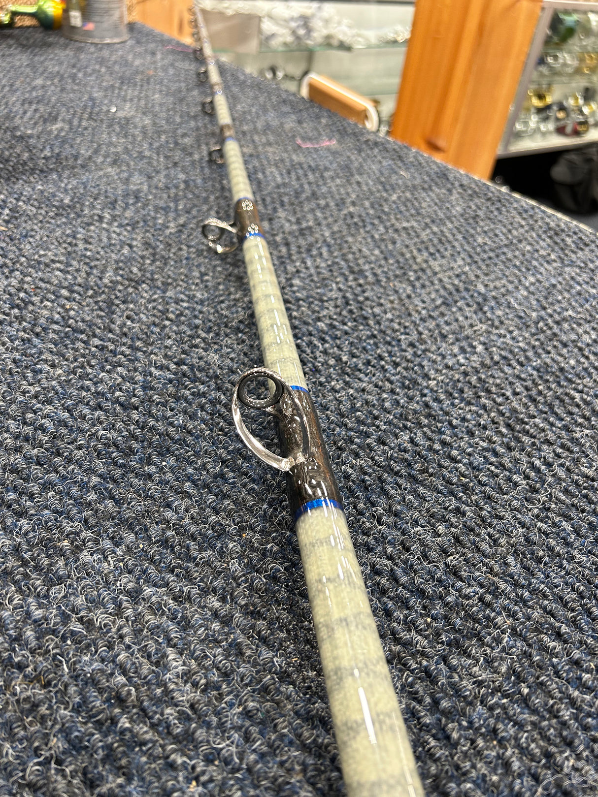 BORDERLINE REGAL SWORD ACID