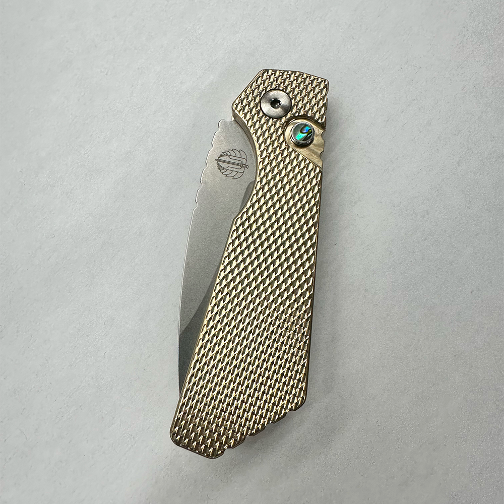 PRO-TECH STRIDER PT+ TEXTURED ALBRONZE HANDLE - MagnaCut