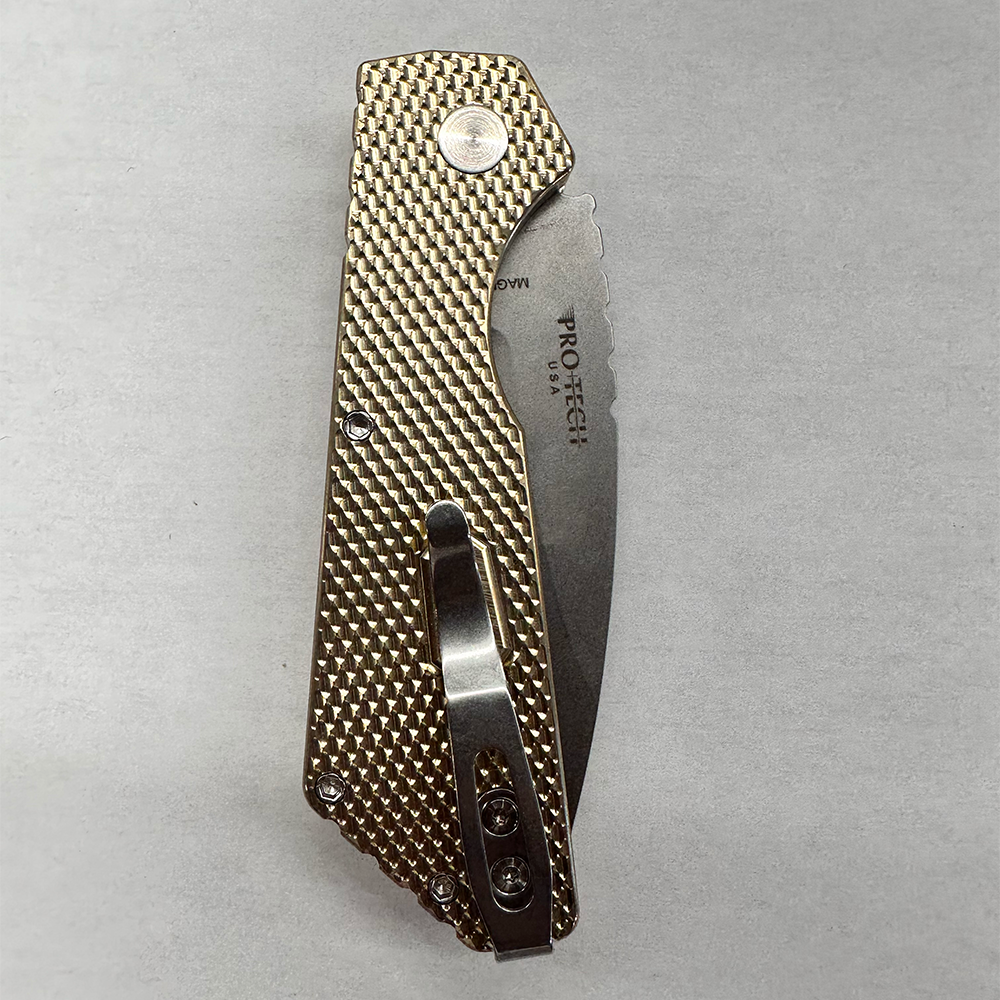 PRO-TECH STRIDER PT+ TEXTURED ALBRONZE HANDLE - MagnaCut