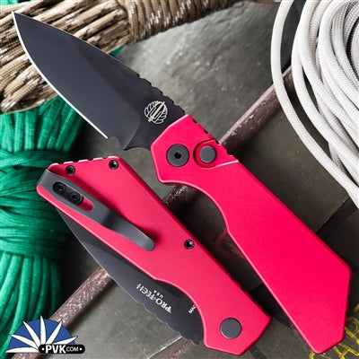 PRO-TECH STRIDER PT+ RED Solid Handle, DLC Black Magnacut Blade