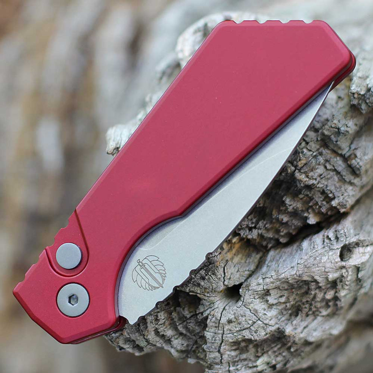 PRO-TECH STRIDER PT+ RED - MagnaCut