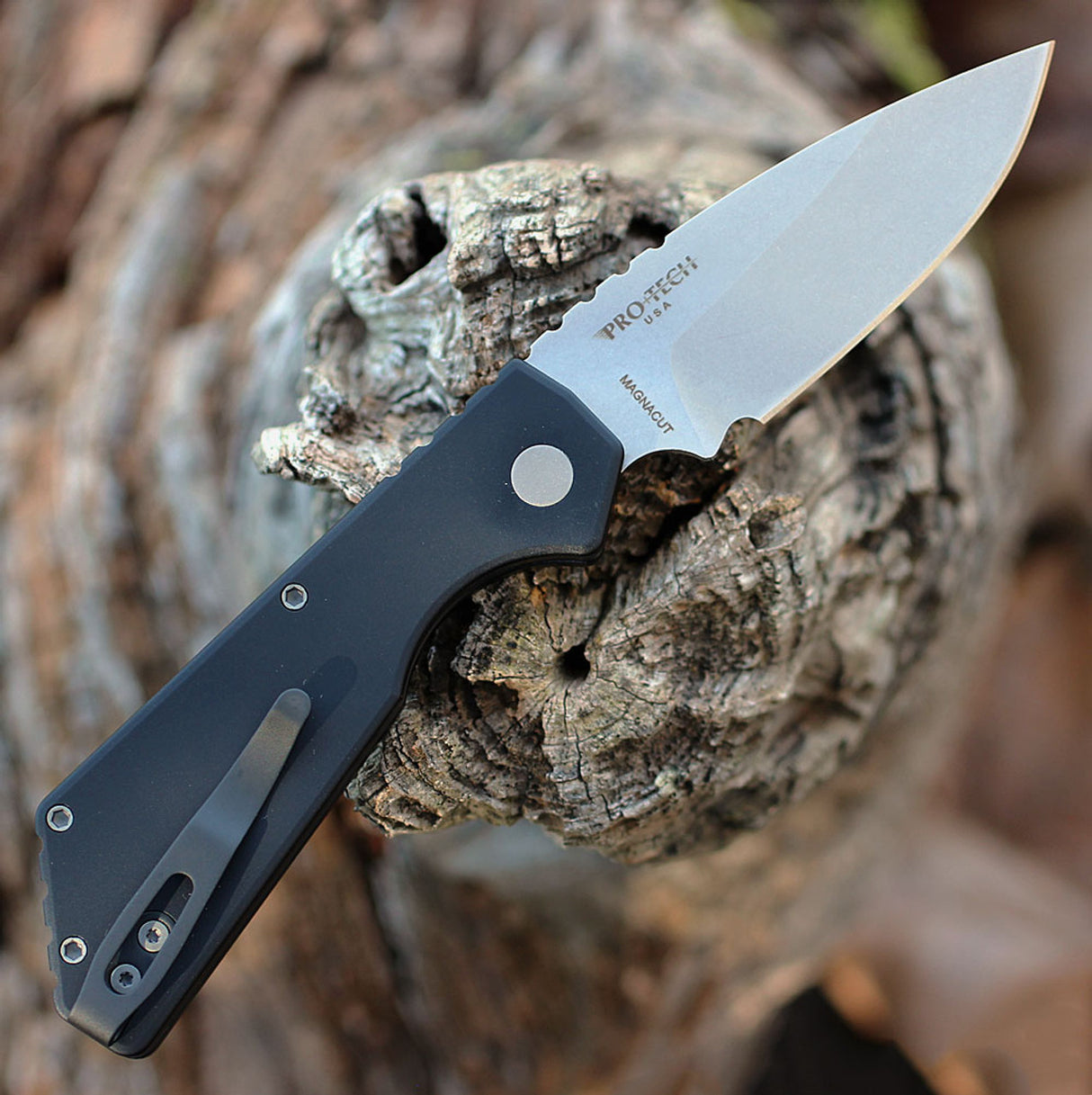 PRO-TECH STRIDER PT+ BLACK - MagnaCut