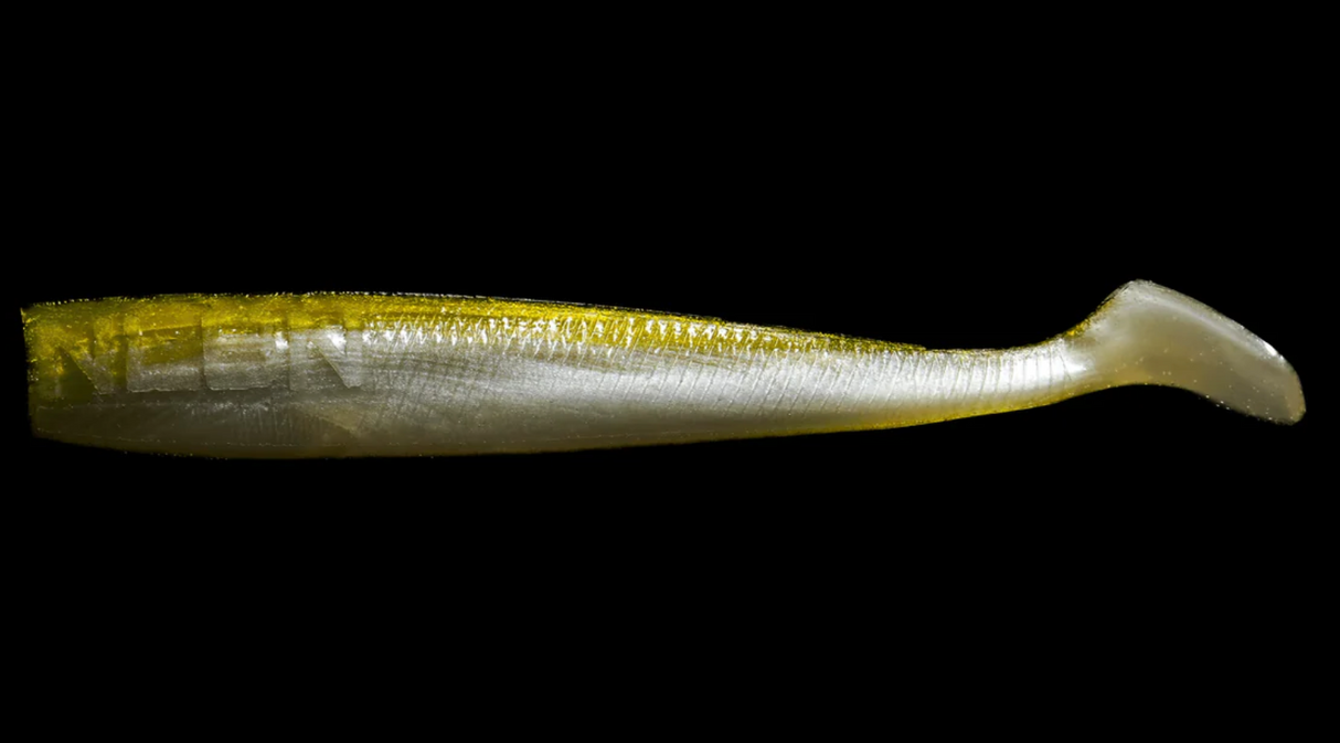 NO LIVE BAIT NEEDED PADDLE TAIL 8"