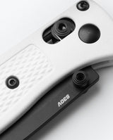 BENCHMADE MINI BUGOUT, AXIS, DROP POINT