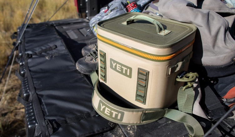 YETI Hopper Flip 8 Cooler - Tan