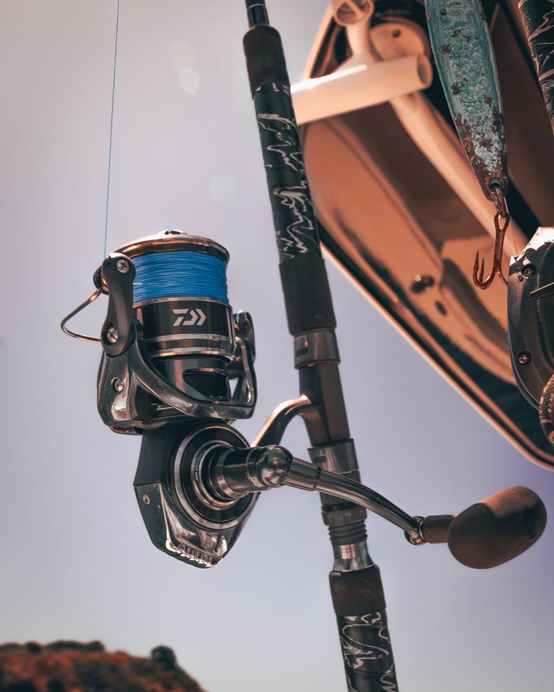 DAIWA BG MQ SPINNING REEL